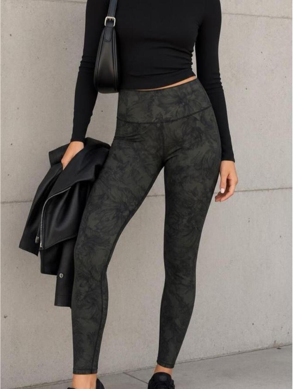 Balance Collection Dark Olive Floral Leggings M Botanical 🖤🌿